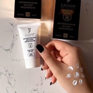 ضد آفتاب لانسون بی رنگ